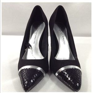 ⬇️Final Sale⬇️ Suede and Snake Skin Pointy Heels